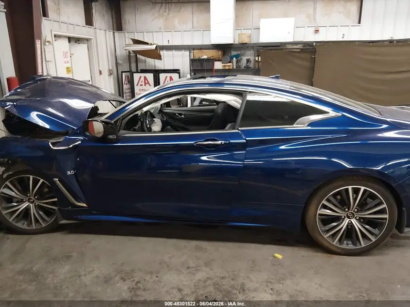 2020 INFINITI Q60 LUXE