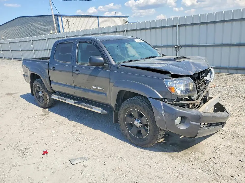 2011 TOYOTA TACOMA PRERUNNER V6  