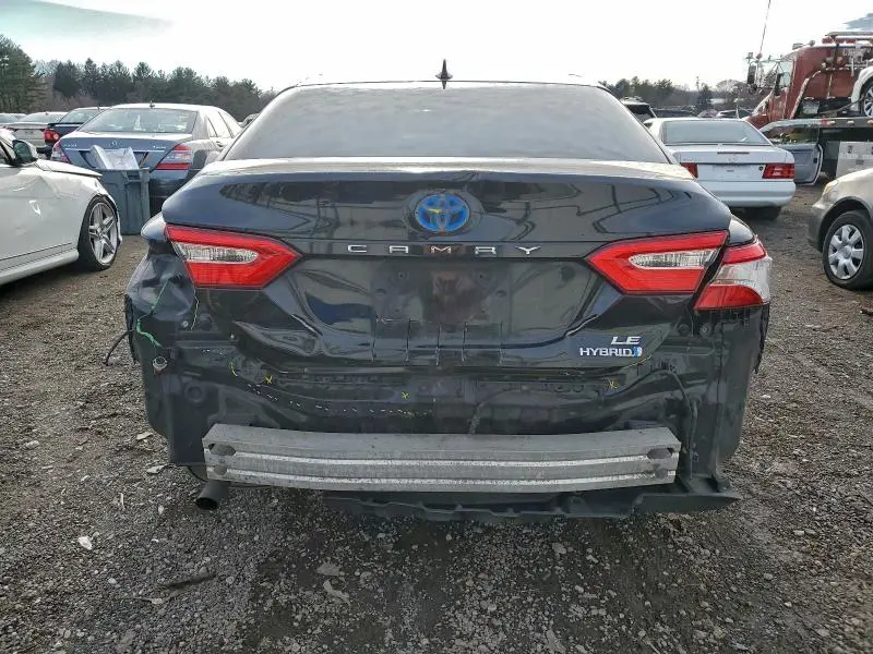 2020 TOYOTA CAMRY LE  