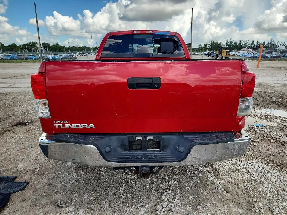 2011 TOYOTA TUNDRA DOUBLE CAB SR5  