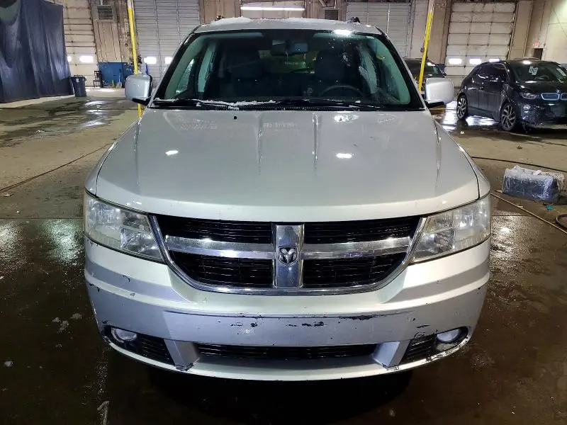 2010 DODGE JOURNEY SXT  