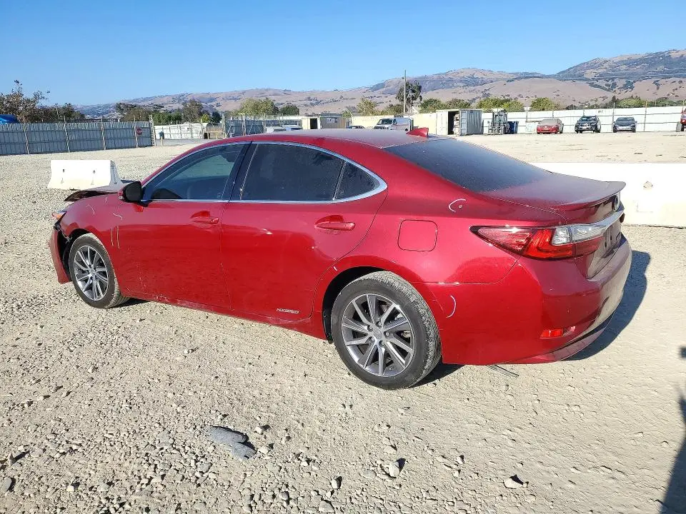 2016 LEXUS ES 300H  