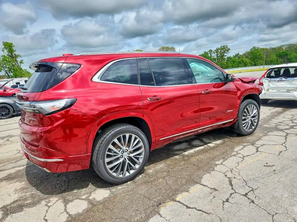 2025 BUICK ENCLAVE AVENIR  