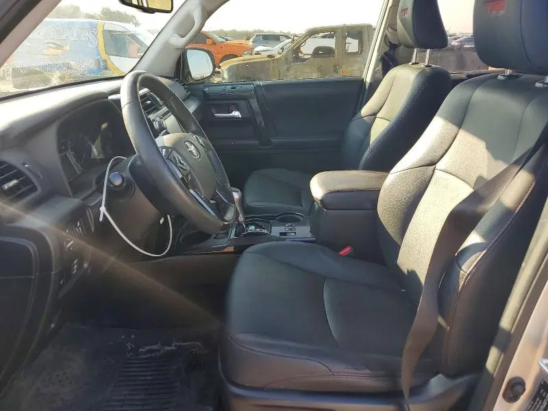 2019 TOYOTA 4RUNNER SR5/SR5 PREMIUM  