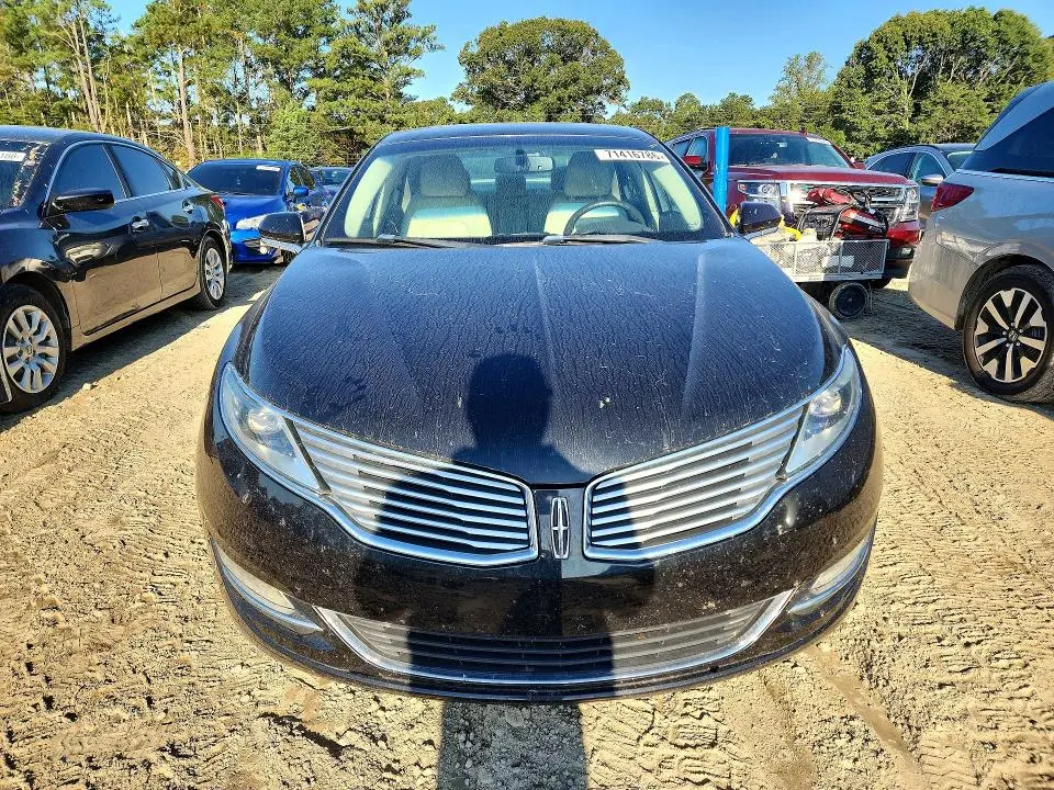 2014 LINCOLN MKZ   