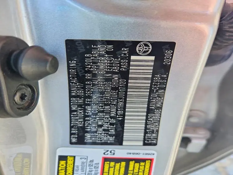 2018 TOYOTA CAMRY SE  