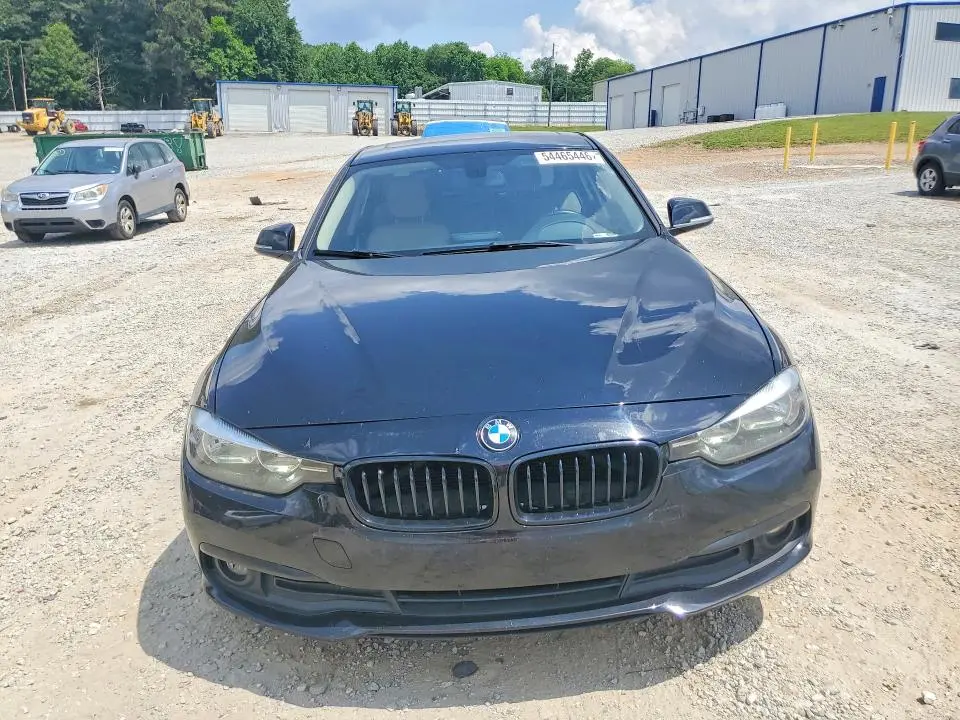 2017 BMW 320 I  