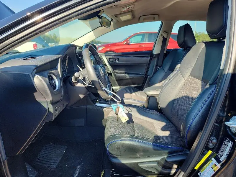 2018 TOYOTA COROLLA SE  