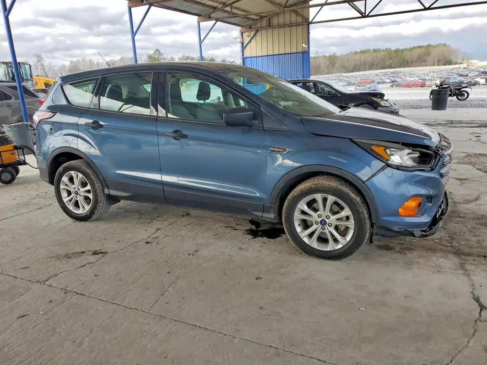 2018 FORD ESCAPE S  