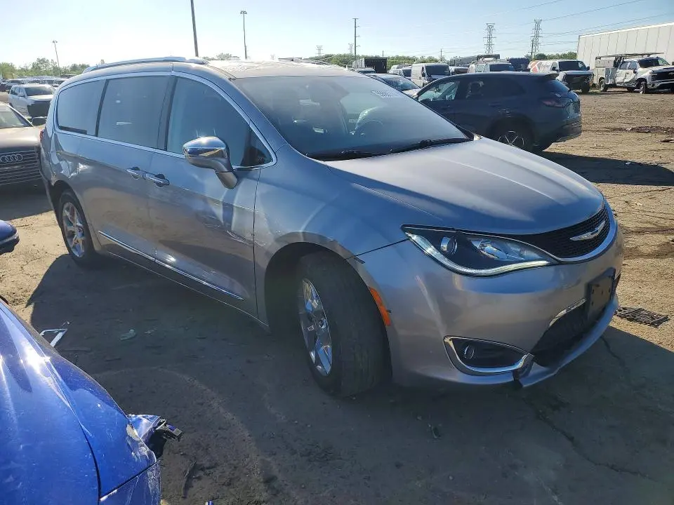 2018 CHRYSLER PACIFICA LIMITED  