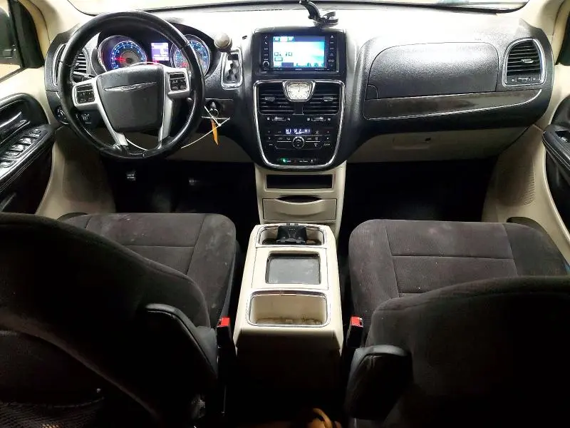 2011 CHRYSLER TOWN & COUNTRY TOURING  