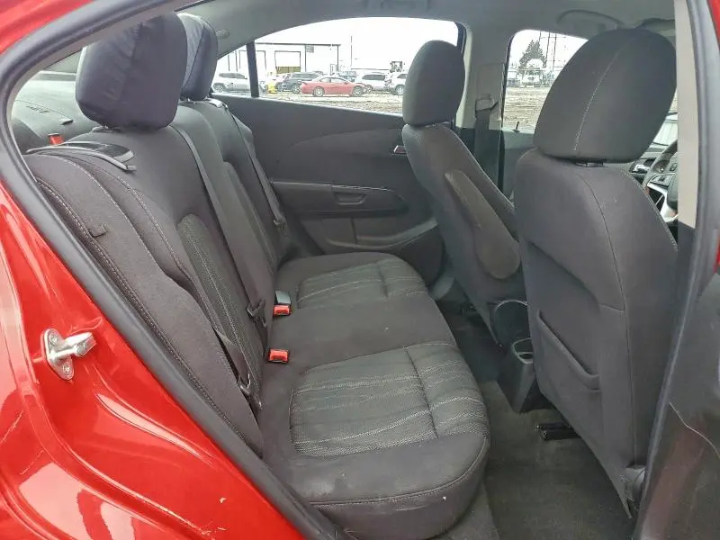 2020 CHEVROLET SONIC LT  