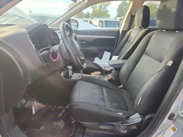 2016 MITSUBISHI OUTLANDER ES  