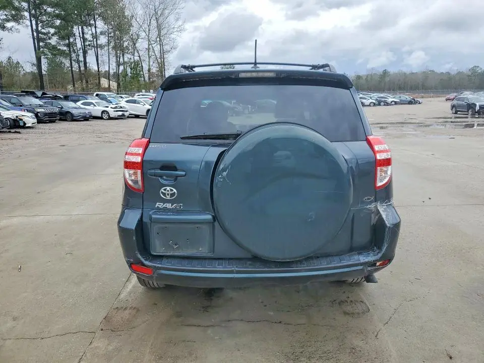 2011 TOYOTA RAV4 BASE  