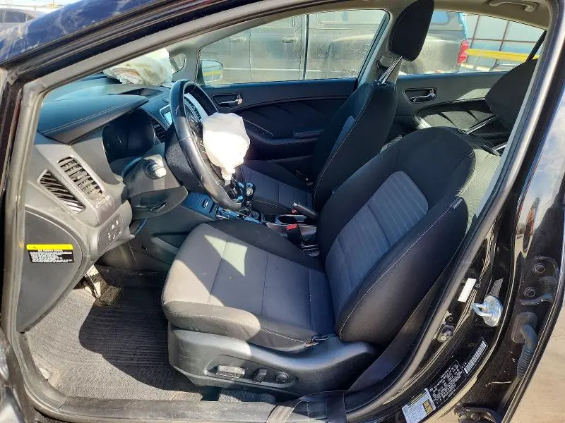 2017 KIA FORTE S  
