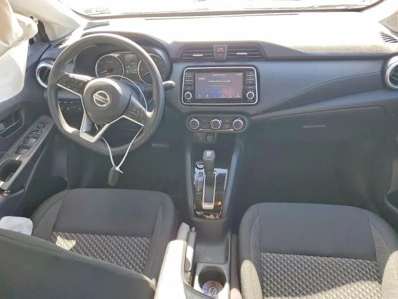 2020 NISSAN VERSA S  