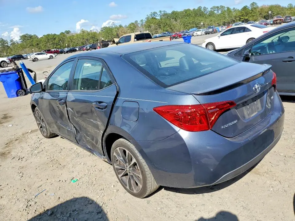 2017 TOYOTA COROLLA SE  
