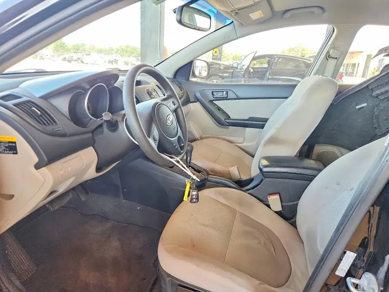 2010 KIA FORTE EX  