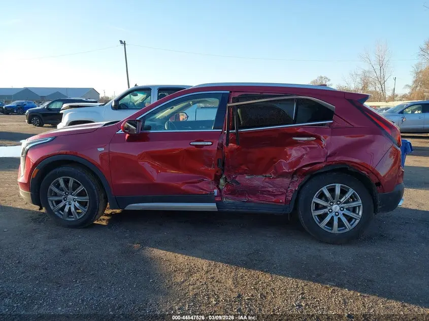 2019 CADILLAC XT4 PREMIUM LUXURY