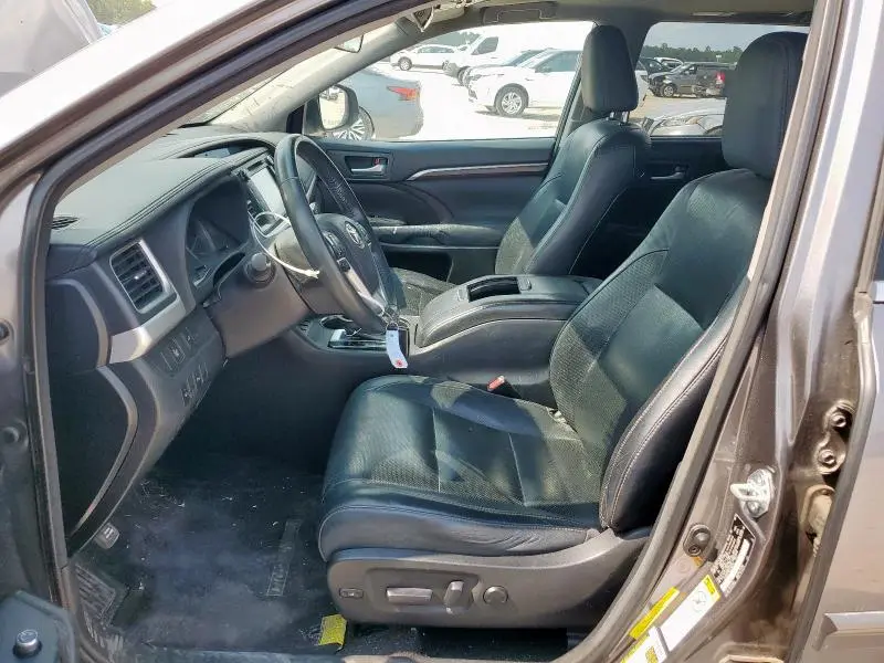 2015 TOYOTA HIGHLANDER LIMITED  