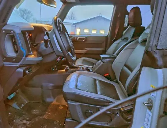 2023 FORD BRONCO BASE  