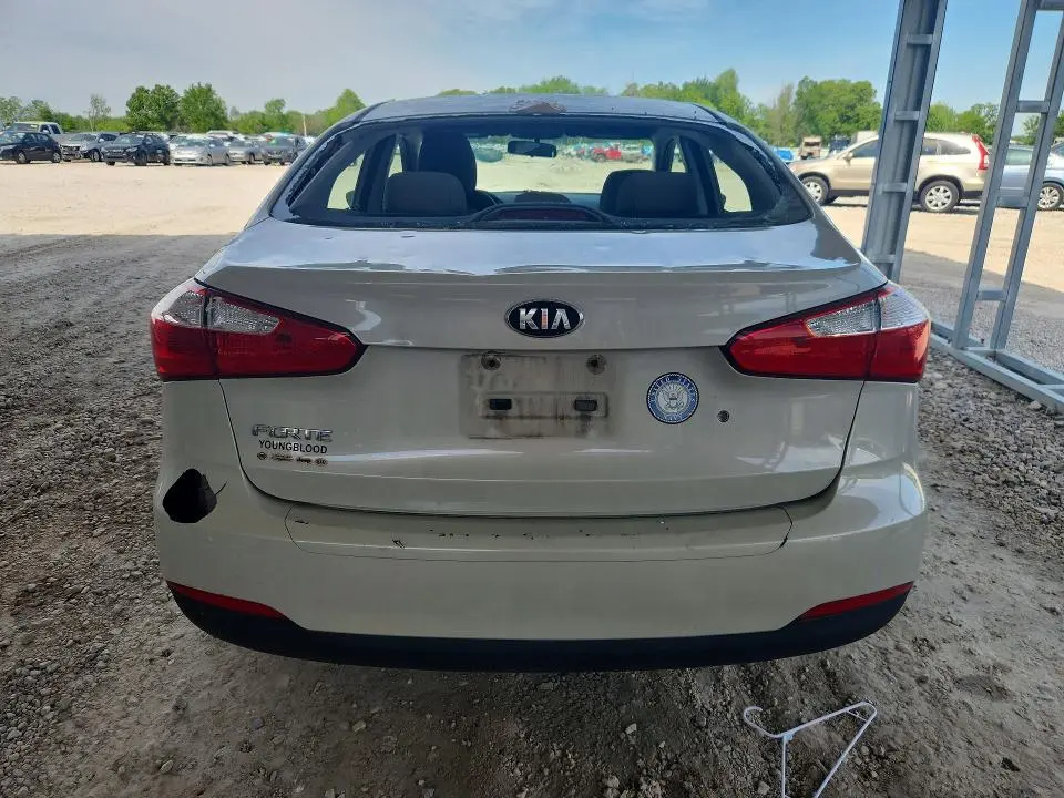 2014 KIA FORTE LX  
