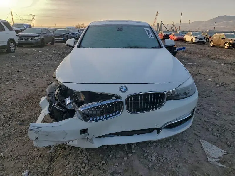 2015 BMW 328 XIGT SULEV  