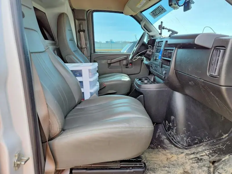 2024 GMC SAVANA G3500 CARGO * R & D * PRI FLEET *