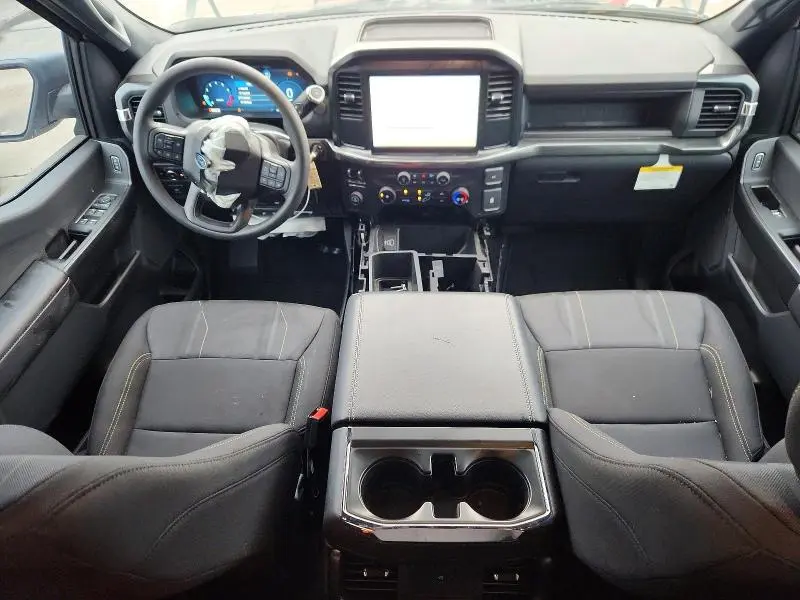 2025 FORD F150 STX  
