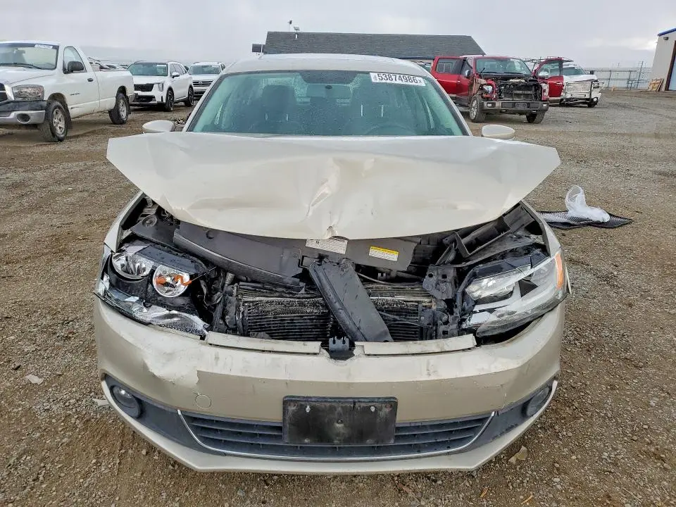 2013 VOLKSWAGEN JETTA TDI  