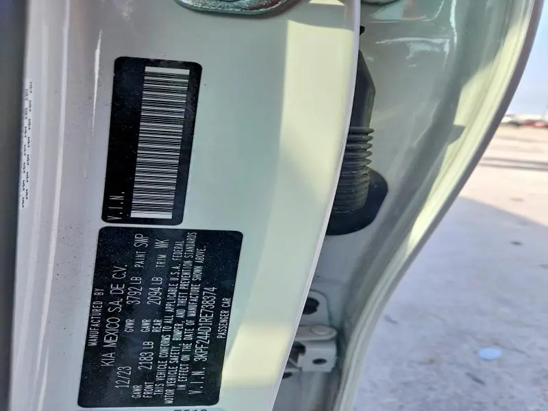 2024 KIA FORTE LXS  