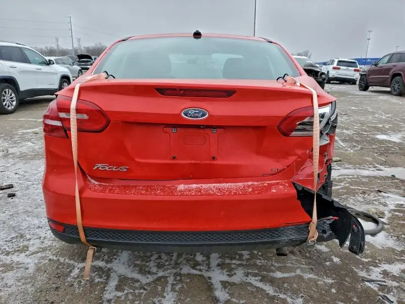 2016 FORD FOCUS SE  