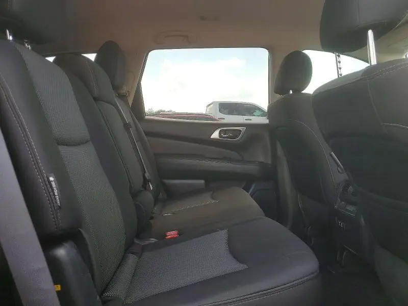 2020 NISSAN PATHFINDER S  