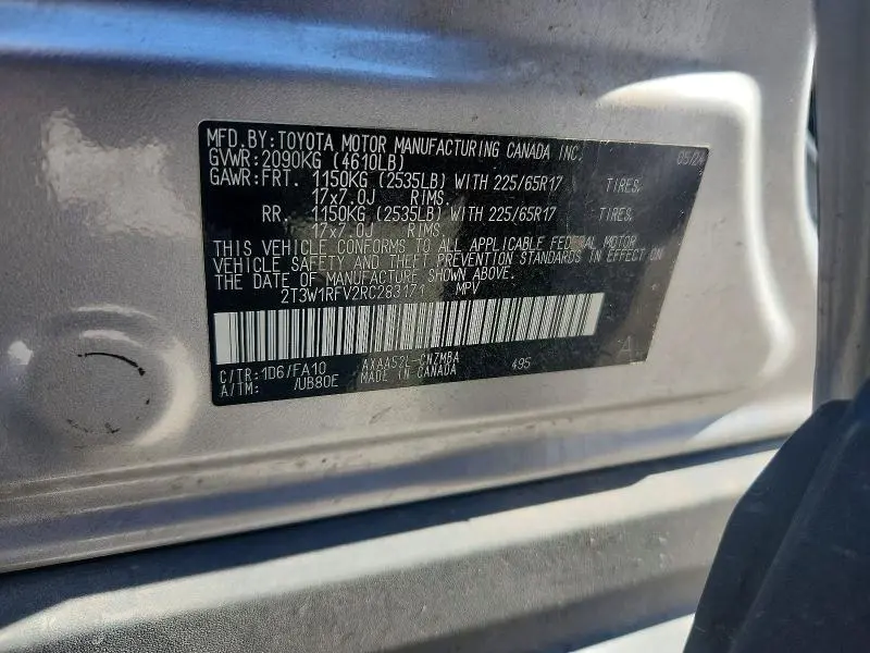 2024 TOYOTA RAV4 XLE  