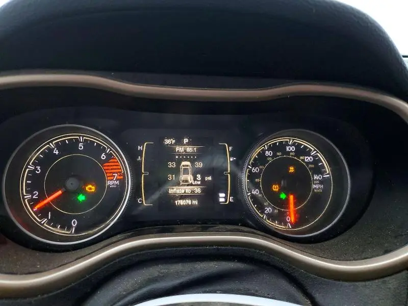 2016 JEEP CHEROKEE SPORT  