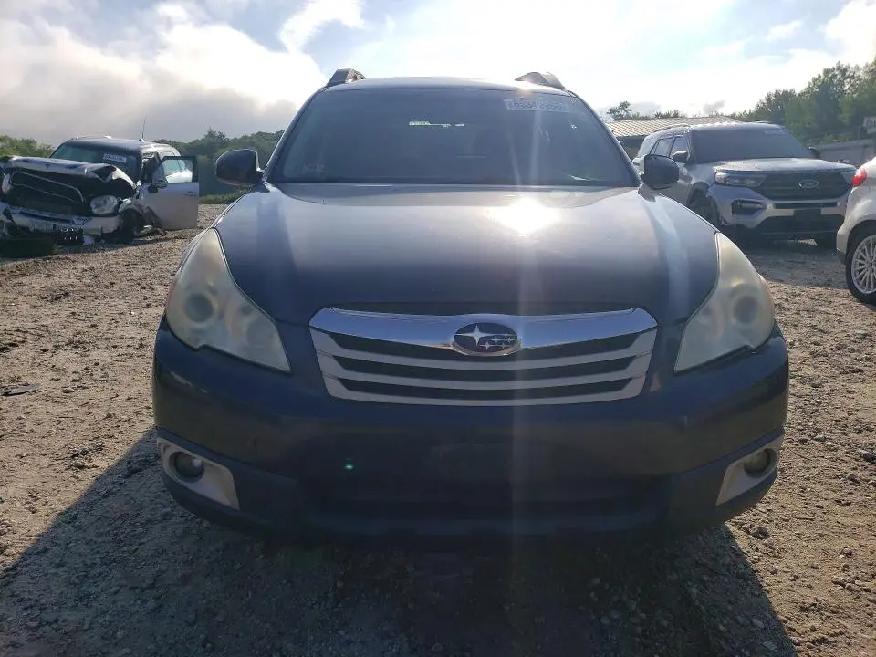 2010 SUBARU OUTBACK 2.5I PREMIUM  