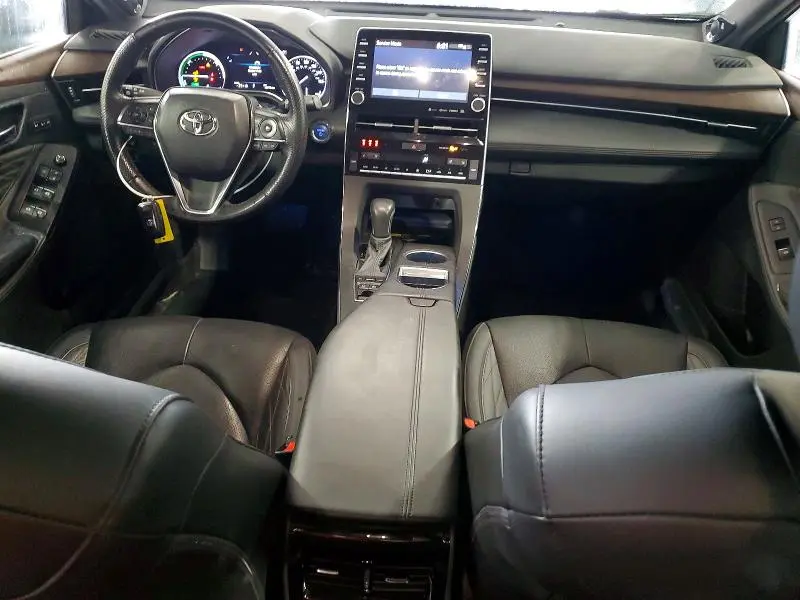 2022 TOYOTA AVALON LIMITED  