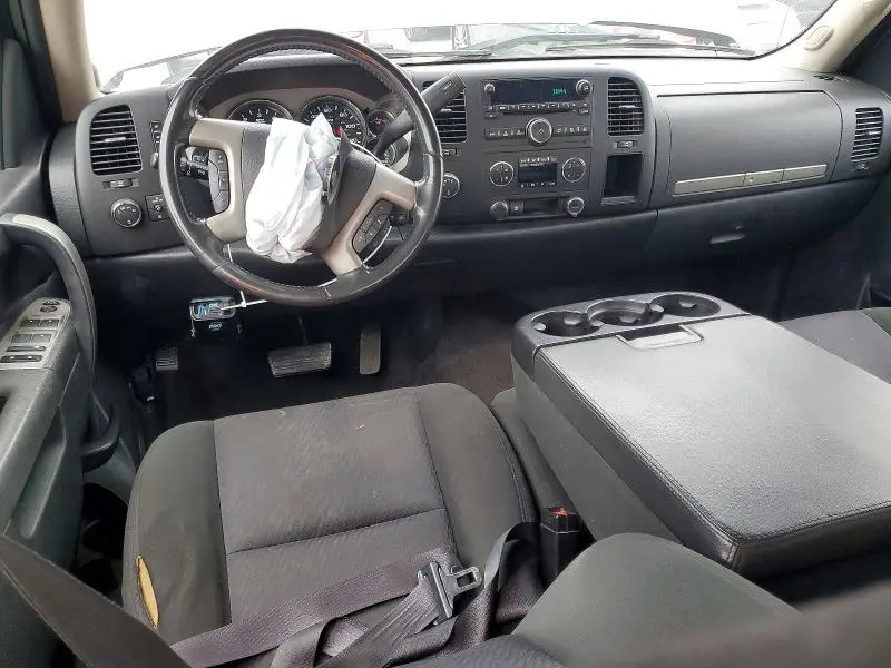 2011 CHEVROLET SILVERADO K1500 LT  