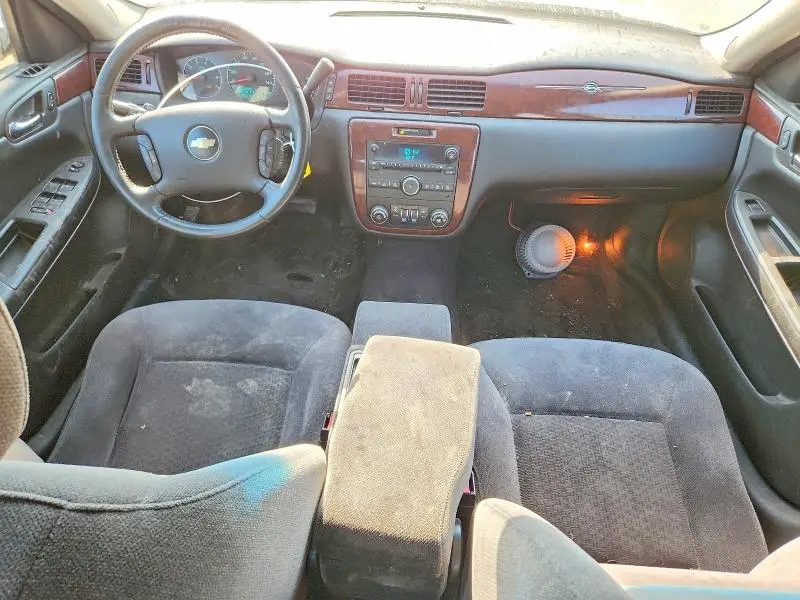 2010 CHEVROLET IMPALA LT  