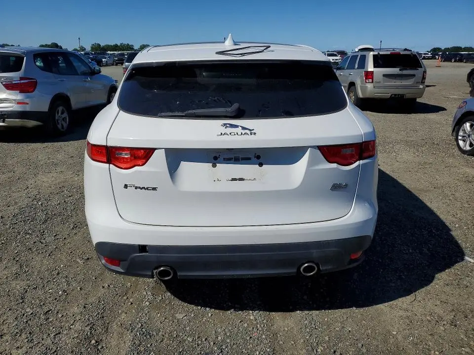 2017 JAGUAR F-PACE   