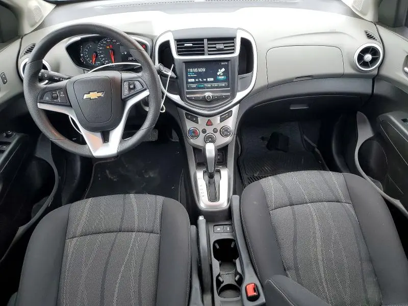 2017 CHEVROLET SONIC LT  