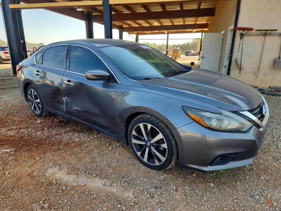 2017 NISSAN ALTIMA 2.5 SR  