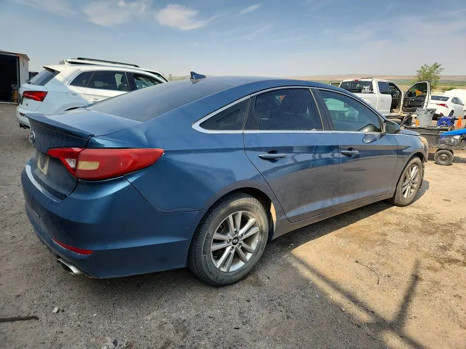 2017 HYUNDAI SONATA SE  