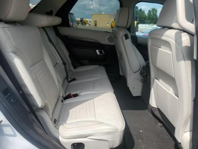 2017 LAND ROVER DISCOVERY HSE LUXURY  
