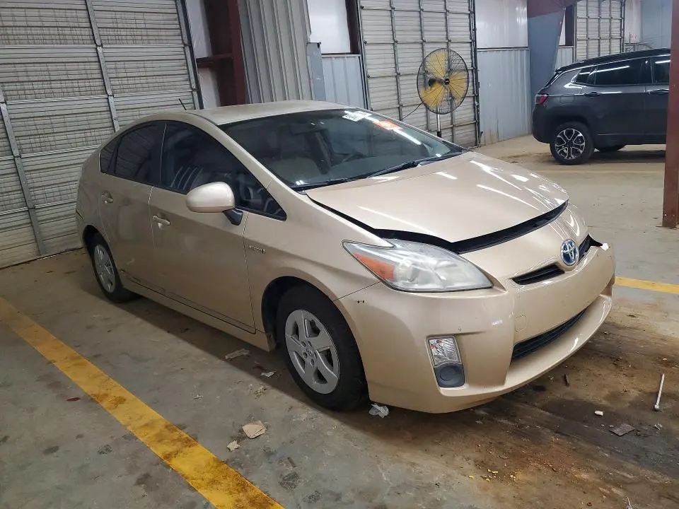 2010 TOYOTA PRIUS II  