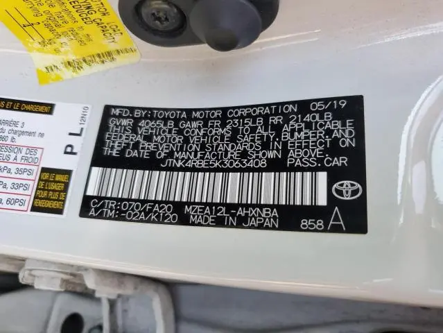 2019 TOYOTA COROLLA SE  