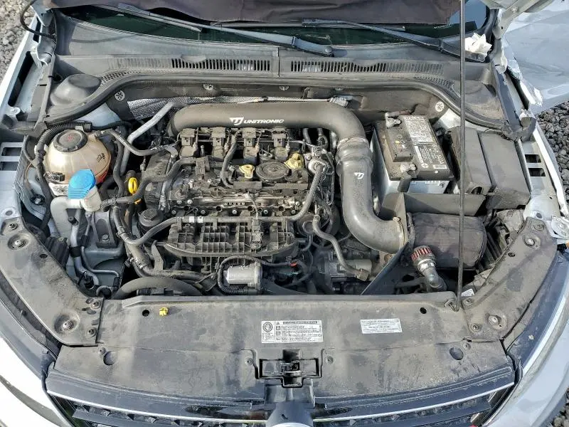 2018 VOLKSWAGEN JETTA GLI  