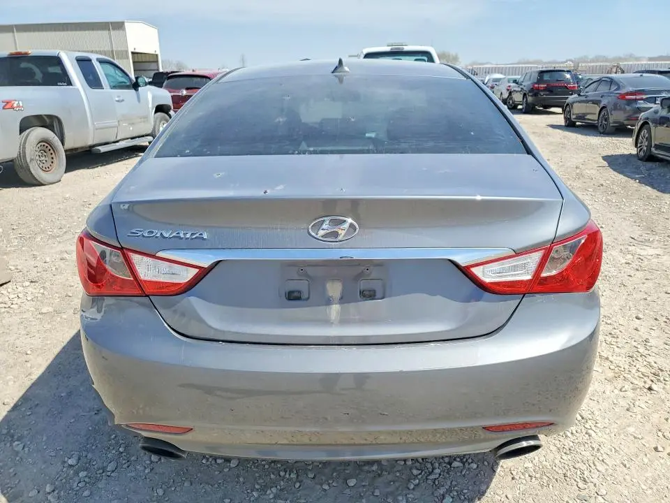 2013 HYUNDAI SONATA SE  