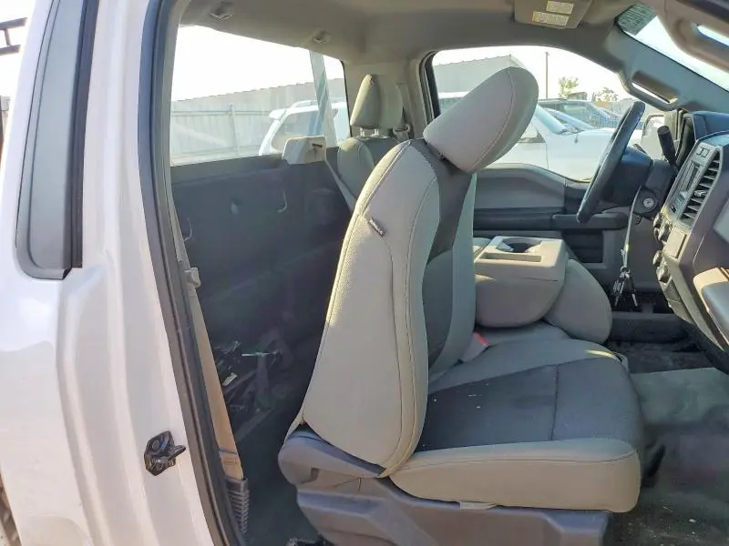 2016 FORD F150   
