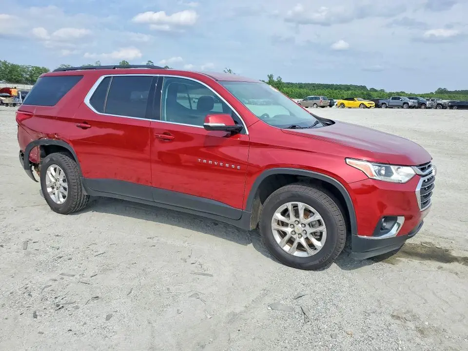 2020 CHEVROLET TRAVERSE LT  